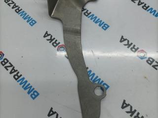 кронштейн глушителя BMW X5 G05 2021, 4.0 л., B58B30C, гибрид, АКПП, 475 black-sapphire metallic, внедорожник 5 дв., полный привод, 9468575