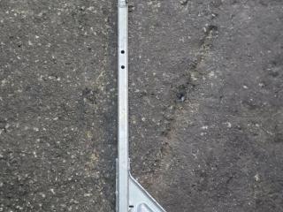 распорка кузова Porsche Taycan 1 поколение 2022, электро, m7r, седан, полный привод, 9J1814587