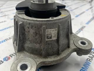 подушка крепления двигателя Mercedes-Benz V-Класс W447 [рестайлинг] W447 2024, 2.0 л., OM 654.920, дизель, АКПП, черный обсидиан металлик mb 9197, микроавтобус, задний привод, A4472411300