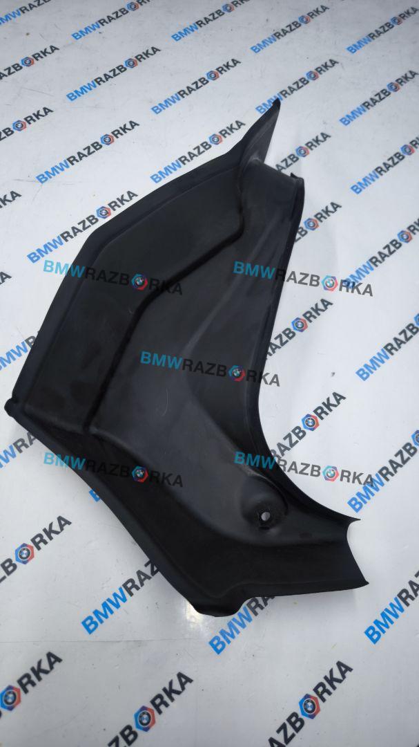 водосток крышки багажника BMW 8 Gran Coupe G16 2022, 3.0 л., бензин, седан, задний привод, правый руль, 7453778, 51497453778 - фото №1