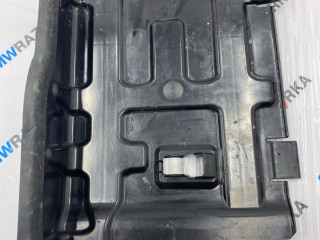 кронштейн (крепление) Mercedes-Benz V-Класс W447 [рестайлинг] W447 2024, 2.0 л., OM 654.920, дизель, АКПП, черный обсидиан металлик mb 9197, микроавтобус, задний привод, 4478800302, A4478800302