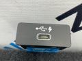разъем AUX / USB BMW 8 серия G14/G15 G15 2019, 4.0 л., дизель, купе, полный привод, 8711939, 84108711939 - фото №2