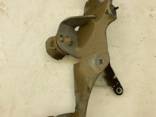 кронштейн глушителя Mercedes-Benz Sprinter W907/W910 W910 2022, 2.0 л., OM 654.920, дизель, 6МКПП, микроавтобус, передний привод, A2044920744, 2044920744