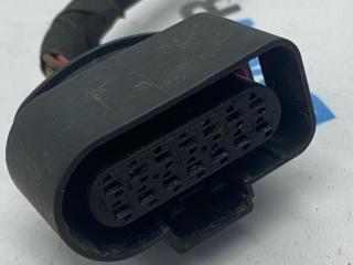 разъем (фишка) проводки Porsche Taycan 1 поколение 2022, электро, седан, полный привод, 4H0973717