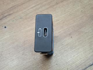 разъем AUX / USB BMW X5 G05 [рестайлинг] G05 2024, 4.0 л., дизель, 5A84164