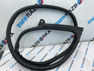 уплотнитель двери Porsche Taycan 1 поколение 2022, электро, седан, полный привод, 9J1831722