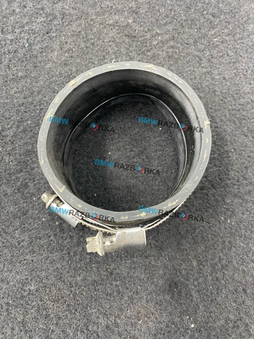 патрубок интеркулера BMW M8 F91/92 F93 2020, 4.4 л., S63 B44 B, бензин, АКПП, седан, полный привод, 8040250, 17518040250 - фото №1