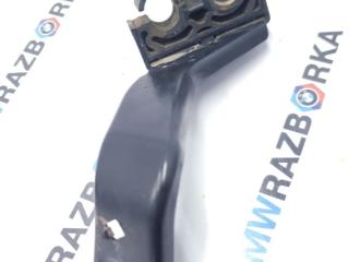 кронштейн (крепление) BMW M5 F90 2019, 4.4 л., S63 B44 B, бензин, АКПП, седан, полный привод, 17228689720, 8689720