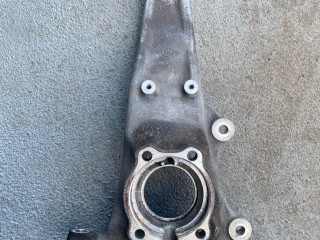 кулак поворотный левый BMW 8 серия G14/G15 G14 2019, 4.0 л., дизель, АКПП, 475, кабриолет, полный привод, 31206884385, 6884385