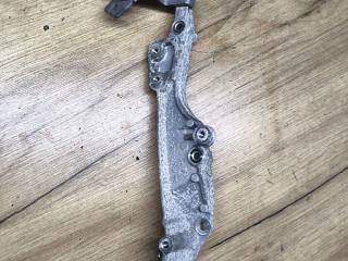 кронштейн (крепление) Mercedes-Benz Sprinter W907/W910 W910 2022, 2.0 л., OM 654.920, дизель, 6МКПП, микроавтобус, передний привод, A6541426400, 6541426400