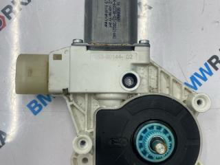 моторчик стеклоподъемника передний правый BMW 5 серия F07/F10/F11 2012, 3.0 л., бензин, 7271564, 7248172