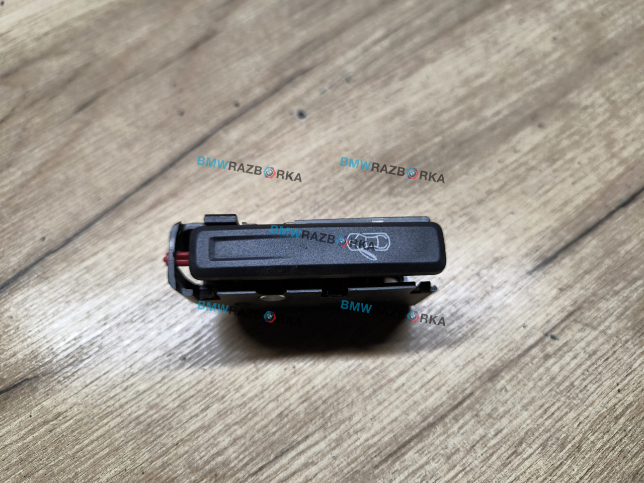 ручка внутренняя передняя левая BMW i8 I12 2015, 1.5 л., гибрид, полный привод, 51417359443, 7359443 - фото №1