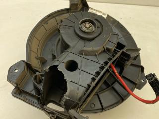 моторчик печки Mercedes-Benz Sprinter W907/W910 W907 2020, 2.2 л., OM651 DE22LA, дизель, 6МКПП, 9147, микроавтобус, задний привод, правый руль, A0008308002, 0008308002