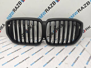 решетка радиатора BMW X5 G05 [рестайлинг] G05 2025, 3.0 л., B57 D30 B, дизель, АКПП, a96, внедорожник 5 дв., полный привод