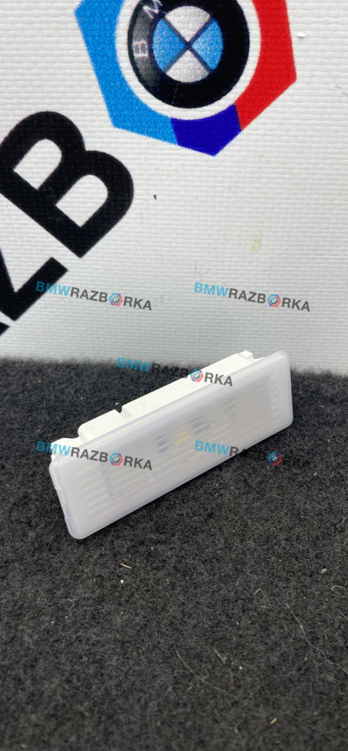 фонарь салона (плафон) BMW X5 G05 2022, 3.0 л., B57 D30 B, дизель, 416, внедорожник 5 дв., полный привод, 9313574, 63319313574 - фото №1