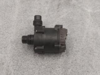 помпа BMW X5 G05 2020, 5.0 л., дизель, внедорожник 5 дв., полный привод, 8482744