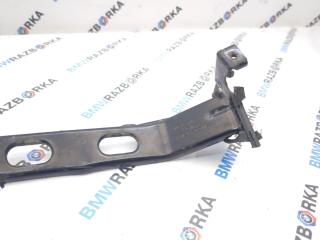 кронштейн радиатора BMW X2 F39 2019, 2.0 л., B48A20E, бензин, 475, полный привод, 51747462142, 7462142