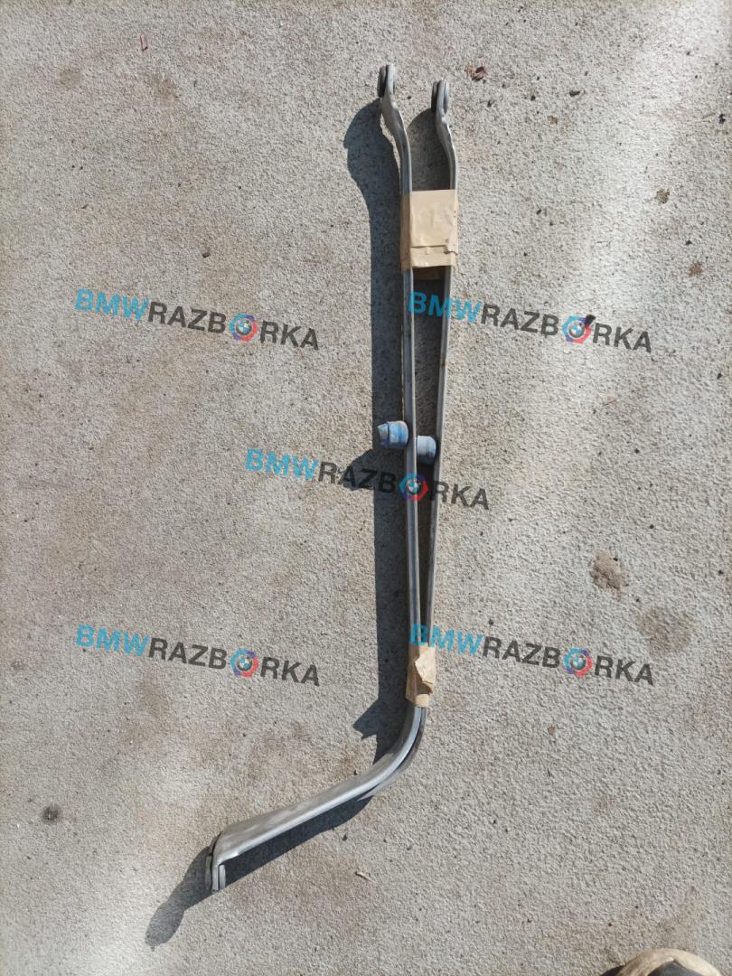 крепление бака топливного BMW 8 Gran Coupe G16 2022, 3.0 л., бензин, седан, задний привод, правый руль, 7354283 - фото №1