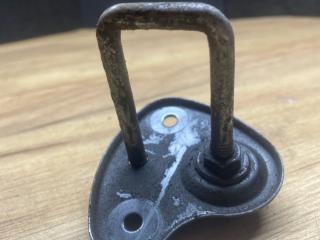 замок капота BMW 5 серия G30/G31 G30 2017, 2.0 л., B47 D20 B, дизель, задний привод, правый руль, 7347412