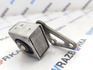 кронштейн глушителя BMW M4 G82/G83 G82 2021, S58B30A, АКПП, полный привод, 8632096, 7883020