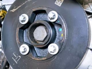 шкив коленвала BMW M5 F90 2019, 4.4 л., S63 B44 B, бензин, АКПП, седан, полный привод, 7852253