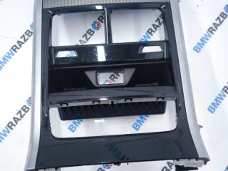 карман центральной консоли BMW 8 Gran Coupe G16 2022, 3.0 л., бензин, седан, задний привод, правый руль, 7882876