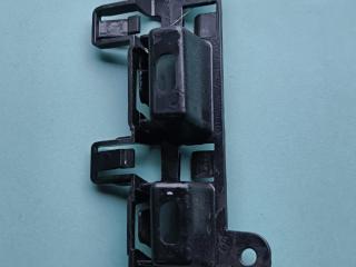 Кронштейн крепления порога BMW X5 G05 [рестайлинг] G05 2024, 3.0 л., B57 D30 B, дизель, 416, полный привод, 7469385