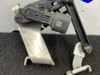 датчик дорожного просвета BMW X7 G07 [рестайлинг] G07 2024, 4.0 л., дизель, АКПП, 416, внедорожник 5 дв., полный привод, 6895467