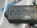 моторчик стеклоподъемника передний правый BMW 5 серия F07/F10/F11 2012, 3.0 л., бензин, 7271564, 7248172 - фото №3