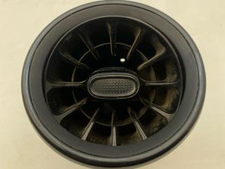 дефлектор обдува салона Mercedes-Benz Sprinter W907/W910 W907 2020, 2.2 л., OM651 DE22LA, дизель, 6МКПП, 9147, микроавтобус, задний привод, правый руль, 9108303201, A9108303201