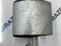 подушка крепления КПП Mercedes-Benz V-Класс W447 [рестайлинг] W447 2024, 2.0 л., OM 654.920, дизель, АКПП, черный обсидиан металлик mb 9197, микроавтобус, задний привод, A2052405300 - фото №2