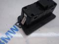 кнопка открытия багажника BMW 7 серия F01/F02 F02 2008, 3.0 л., N54 B30 A, бензин, АКПП, седан, 9162645 - фото №3