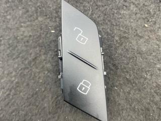 кнопка центрального замка BMW 8 серия G14/G15 G14 2019, 4.0 л., дизель, АКПП, 475, кабриолет, полный привод, 7950562