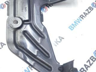 крепление крыла переднего правого BMW X3 G01 2019, 3.0 л., B58 B30 A, бензин, полный привод, 7424678