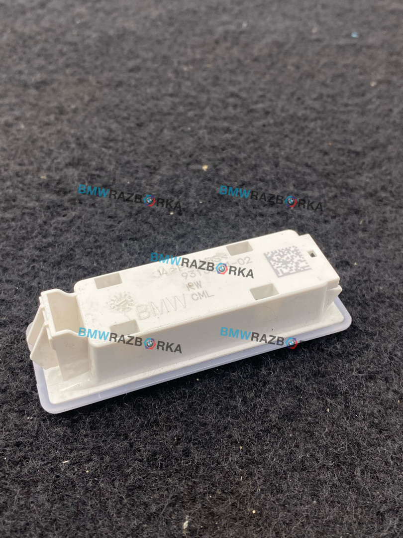 фонарь салона (плафон) BMW 8 серия G14/G15 G15 2019, 4.0 л., дизель, купе, полный привод, 9313574, 63319313574 - фото №1