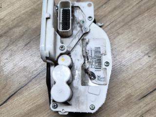 замок двери передней правой BMW i8 I12 2015, 1.5 л., гибрид, полный привод