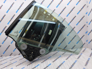 стекло кузовное боковое левое BMW 4 серия F32/F33 F33 2016, 3.0 л., B58B30, бензин, АКПП, 475, кабриолет, задний привод