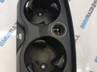 подстаканник BMW 5 серия G30/G31 G30 2017, 2.0 л., B47 D20 B, дизель, задний привод, правый руль, 6801508