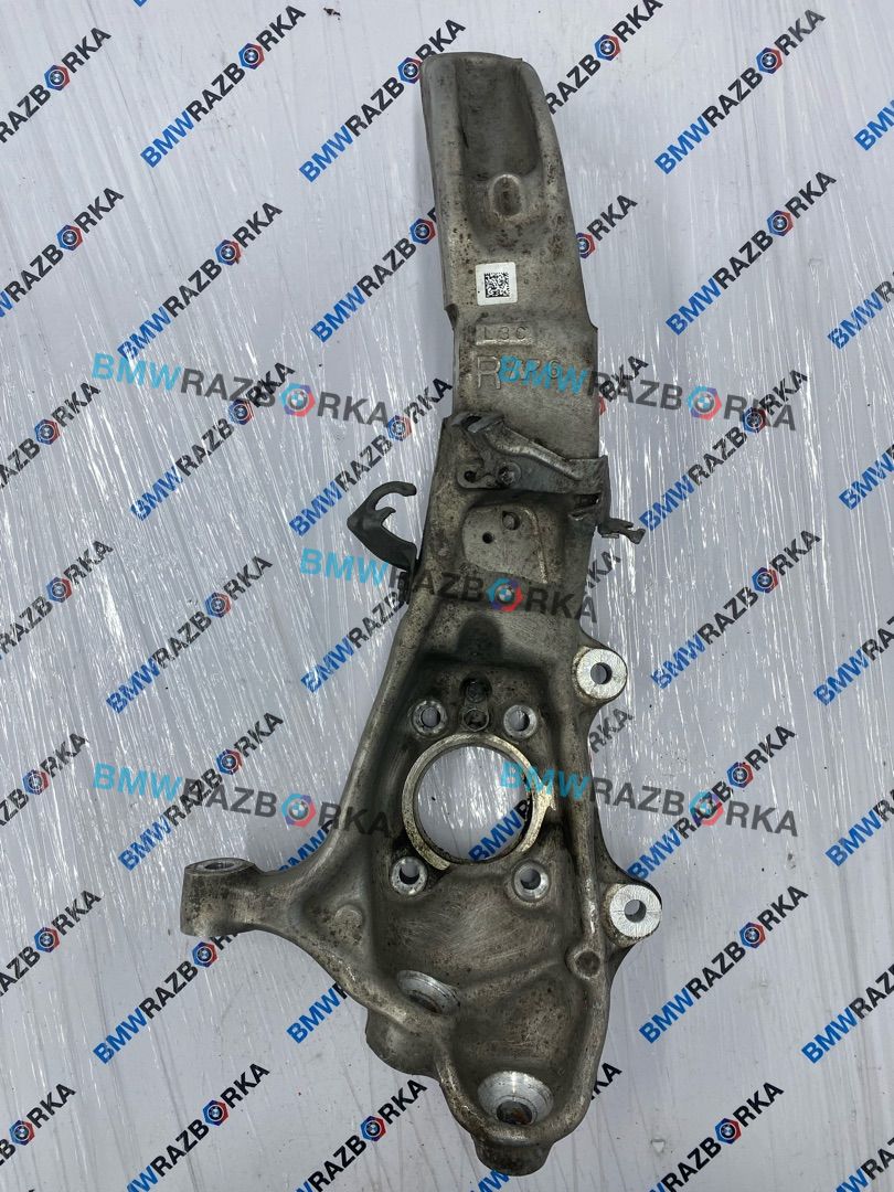 кулак поворотный правый BMW X6 G06 2020, 3.0 л., B57 D30 A, дизель, АКПП, с27, внедорожник 5 дв., полный привод, 31216876656, 6876656 - фото №1