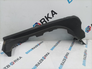 водосток крышки багажника BMW i7 G70/G71 2024, электро, АКПП, c3z, седан, задний привод, правый руль, 9466974