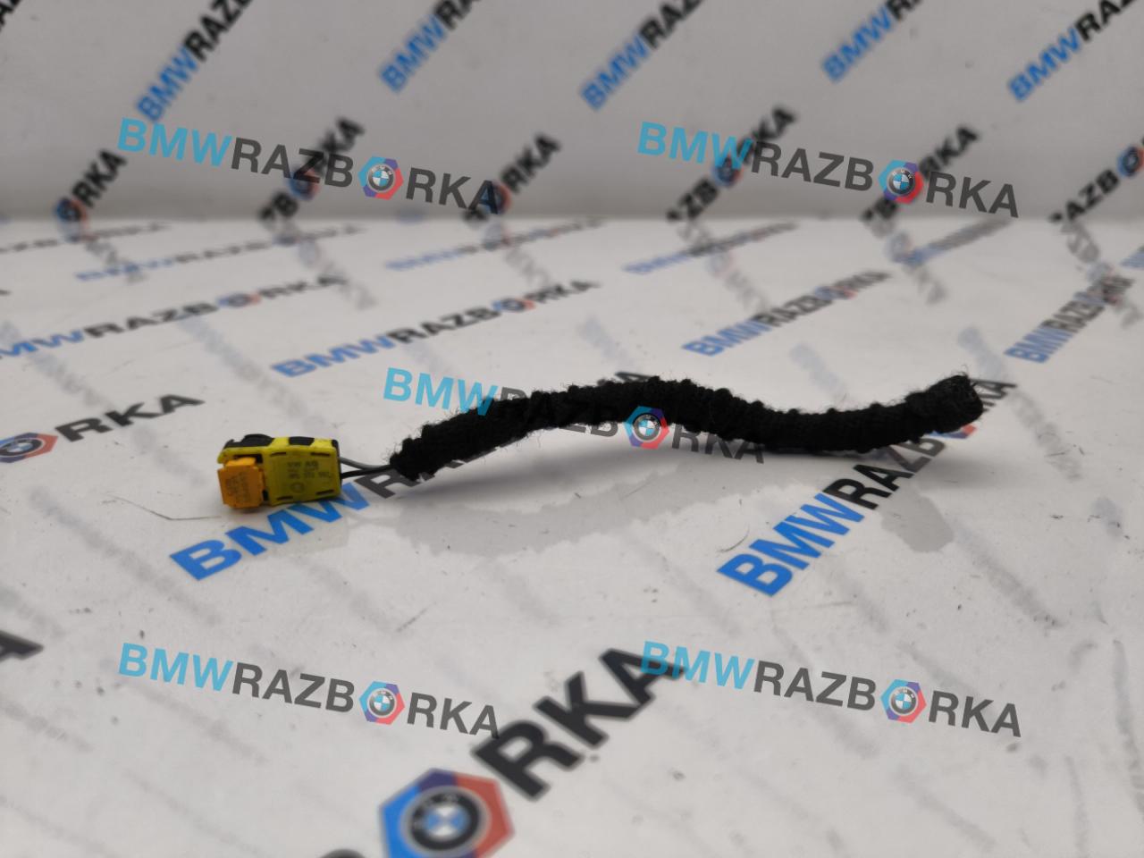 разъем (фишка) проводки Porsche Taycan 1 поколение 2022, электро, универсал, полный привод, правый руль, 4M1972562 - фото №1