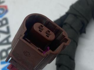 разъем (фишка) проводки Porsche Taycan 1 поколение 2022, электро, седан, полный привод, 8W0973737, 8K0973702F