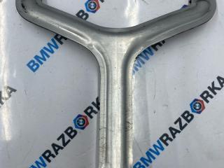 Распорка (растяжка) телевизора BMW 8 серия G14/G15 G15 2019, 5.0 л., N63B44D, бензин, 416, купе, полный привод, 51647444558, 7444558