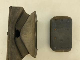 отбойник рессоры передний Mercedes-Benz Sprinter W907/W910 W907 2020, 2.2 л., OM651 DE22LA, дизель, 6МКПП, 9147, микроавтобус, задний привод, правый руль, A9063220619, A9063220919, 9063220619, 9063220919