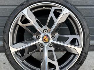 диск литой Porsche Taycan 1 поколение 2022, электро, универсал, полный привод, правый руль