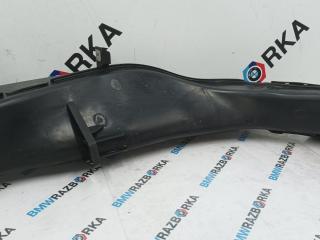 воздухозаборник Porsche Taycan 1 поколение 2022, электро, m7r, седан, полный привод, 9J1807010