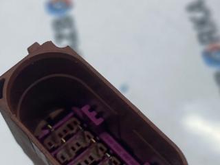 разъем (фишка) проводки Porsche Taycan 1 поколение 2022, электро, седан, полный привод, 6X0973817A