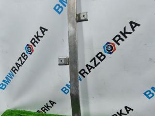 распорка кузова Porsche Taycan 1 поколение 2022, электро, m7r, седан, полный привод, 9J1825138