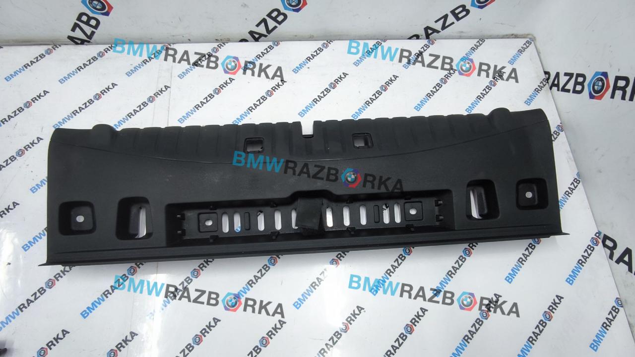 накладка внутренняя на заднюю панель кузова BMW 8 Gran Coupe G16 2022, 3.0 л., бензин, седан, задний привод, правый руль, 7435220, 51777435220 - фото №1