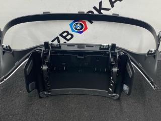 рамка панели приборов BMW 7 серия G11/G12 G11 2017, 4.0 л., дизель, x03 rubin-metallic black, седан, полный привод, 9327069